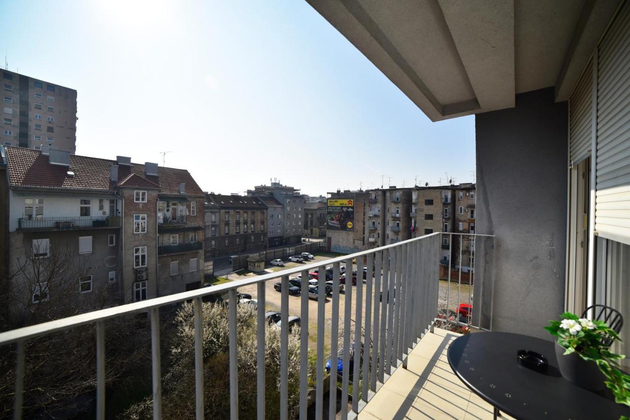 Lavir Apartment With Parking ザグレブ エクステリア 写真